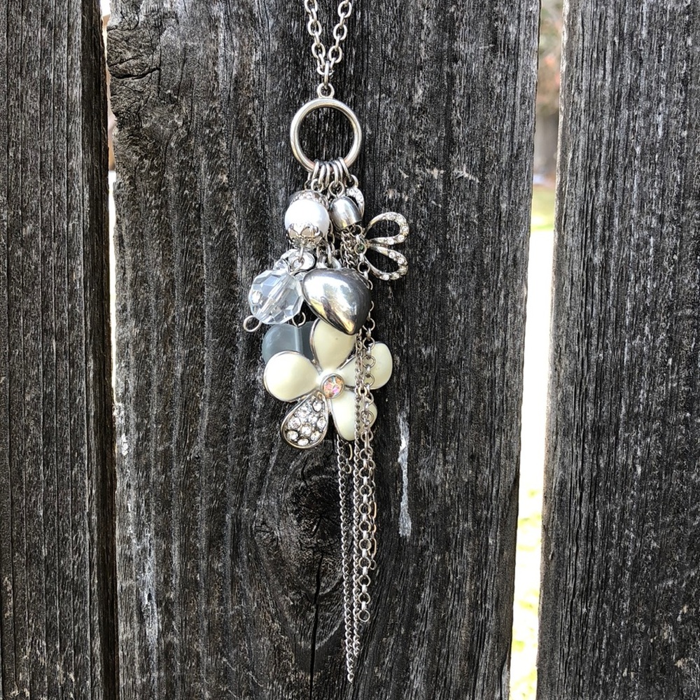 Guess necklace